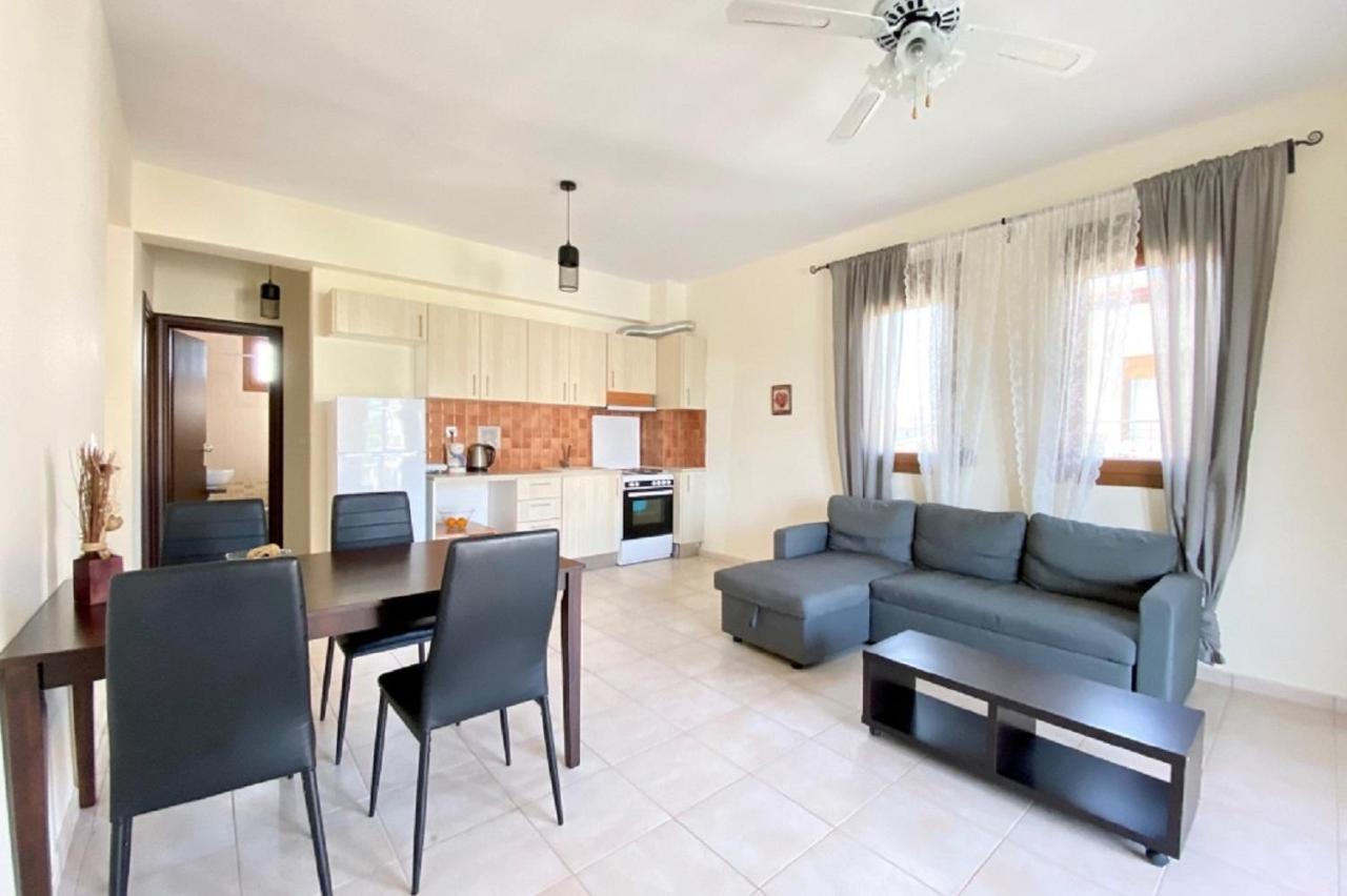 Vladi Guest House Gerakini Sithonia 外观 照片